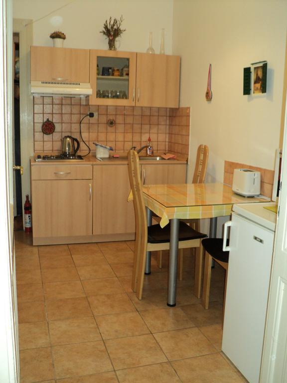 Horvat Apartamento